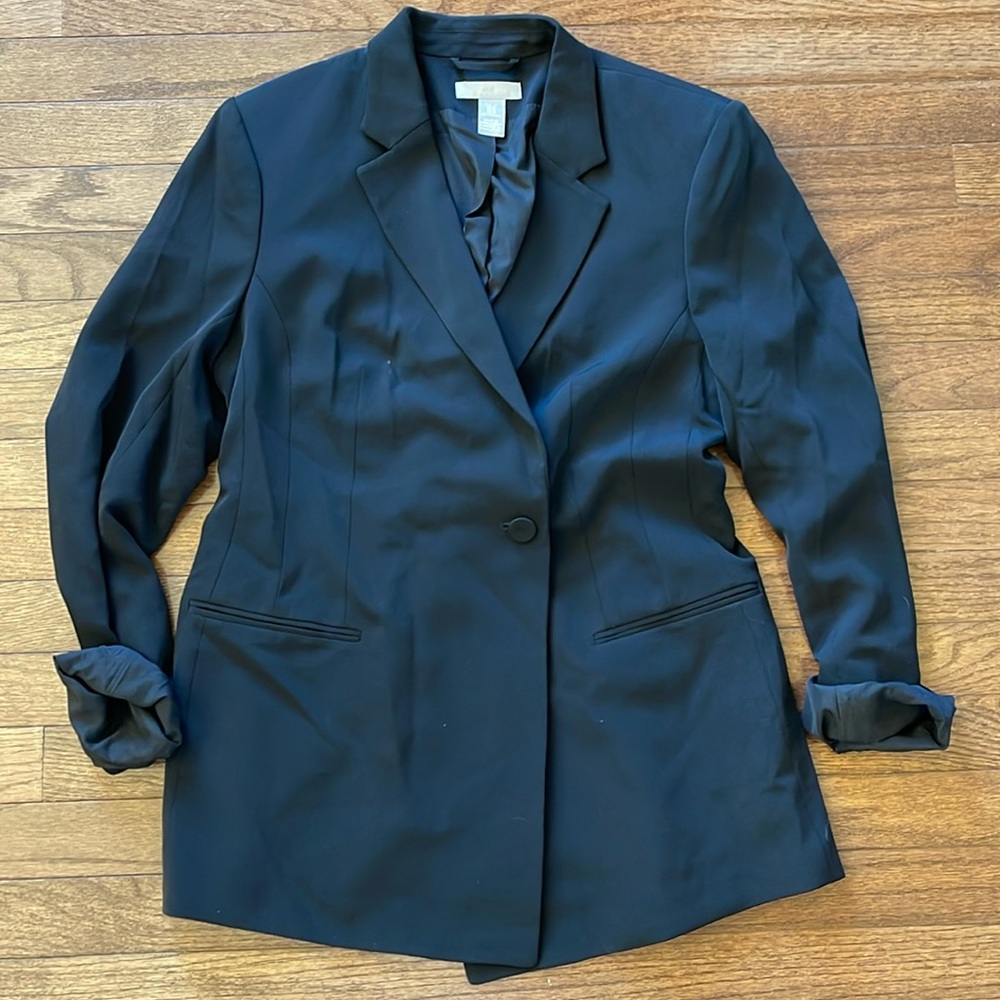 Never Worn Black H&M Cross Breast Blazer Size M